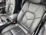 Certified 2024 Porsche Macan image 5