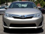 Used 2014 Toyota Camry SE image 2
