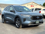 Used 2025 Ford Escape ST-Line image 3