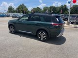 New 2025 Nissan Pathfinder Platinum image 4
