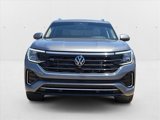 Used 2024 Volkswagen Atlas SEL Premium R-Line image 2