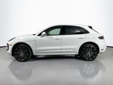 Used 2025 Porsche Macan image 2