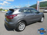 Used 2022 Nissan Rogue Sport SV image 3