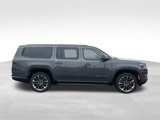 Used 2024 Jeep Wagoneer L Series II w/ Premium Group I image 3