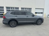 Used 2020 Volkswagen Tiguan SE w/ Panoramic Sunroof Package image 2
