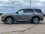 New 2025 Nissan Pathfinder Platinum w/ Cargo Package image 4