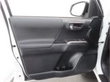 Used 2019 Toyota Tacoma TRD Off-Road image 5