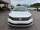 Used 2018 Volkswagen Passat 2.0T S image 2