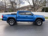 Used 2017 Toyota Tacoma TRD Off-Road image 5