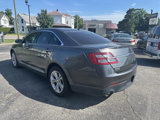 Used 2017 Ford Taurus SE image 3