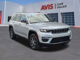 Used 2024 Jeep Grand Cherokee Limited image 3