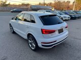 Used 2016 Audi Q3 2.0T Prestige w/ Prestige Package image 3