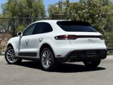 Used 2025 Porsche Macan image 3