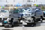 Used 2023 Chevrolet Traverse LT image 3