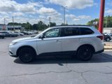 Used 2020 Mitsubishi Outlander LE image 4