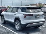 New 2026 Chevrolet Equinox LT image 2