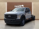 New 2025 Ford F550 4x4 Crew Cab Super Duty image 2