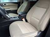 Certified 2023 Ford Explorer XLT image 6