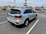 Used 2019 Kia Sorento LX w/ LX Convenience Package image 4