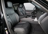New 2025 Land Rover Range Rover SE image 3