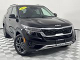 Used 2023 Kia Seltos S w/ Navigation Package image 2