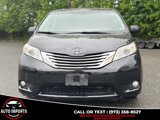 Used 2017 Toyota Sienna XLE Premium image 2
