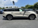 Certified 2022 Lincoln Aviator AWD w/ Premium Package image 4