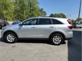 Used 2019 Kia Sorento LX image 4
