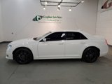 Used 2022 Chrysler 300 Touring L image 2