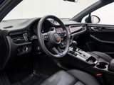 Used 2025 Porsche Macan image 4