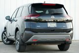 Used 2023 Nissan Rogue SV image 4