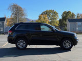 Used 2021 Jeep Grand Cherokee Laredo image 4