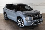 New 2025 Mitsubishi Outlander SEL image 2