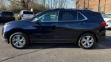 Used 2021 Chevrolet Equinox Premier image 2