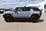 New 2025 GMC Hummer EV 2X w/ LPO, Illumination Package image 4