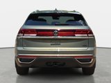 Certified 2025 Volkswagen Atlas Cross Sport SE image 4