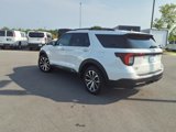 Certified 2025 Ford Explorer ST-Line image 5