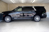 Used 2023 Cadillac Escalade ESV Premium Luxury Platinum w/ Heavy-Duty Trailer Package image 5