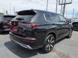 New 2025 Mitsubishi Outlander SE image 4
