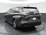 Used 2023 Toyota Sienna LE image 5