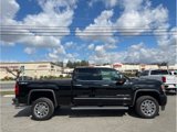Used 2018 GMC Sierra 2500 Denali w/ Duramax Plus Package image 3