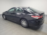 Used 2020 Toyota Camry LE image 3