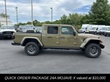 New 2025 Jeep Gladiator Mojave image 3