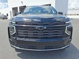 Used 2025 Chevrolet Suburban High Country image 2