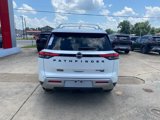 New 2025 Nissan Pathfinder Platinum image 5
