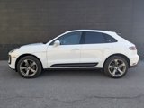 Certified 2024 Porsche Macan image 2
