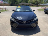 Used 2020 Toyota Camry SE image 2