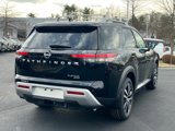 New 2025 Nissan Pathfinder Platinum image 6