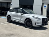 New 2025 Lincoln Corsair Grand Touring image 2