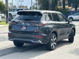 New 2025 Mitsubishi Outlander SE image 4